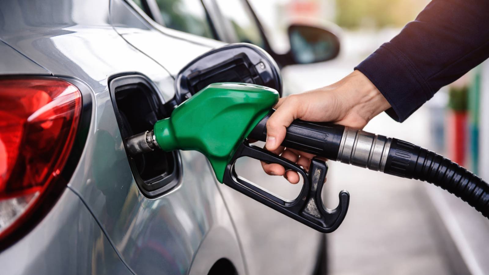 Gasolina chega a R$ 6,70 em Jataí; diferença entre postos passa de R$ 0,50