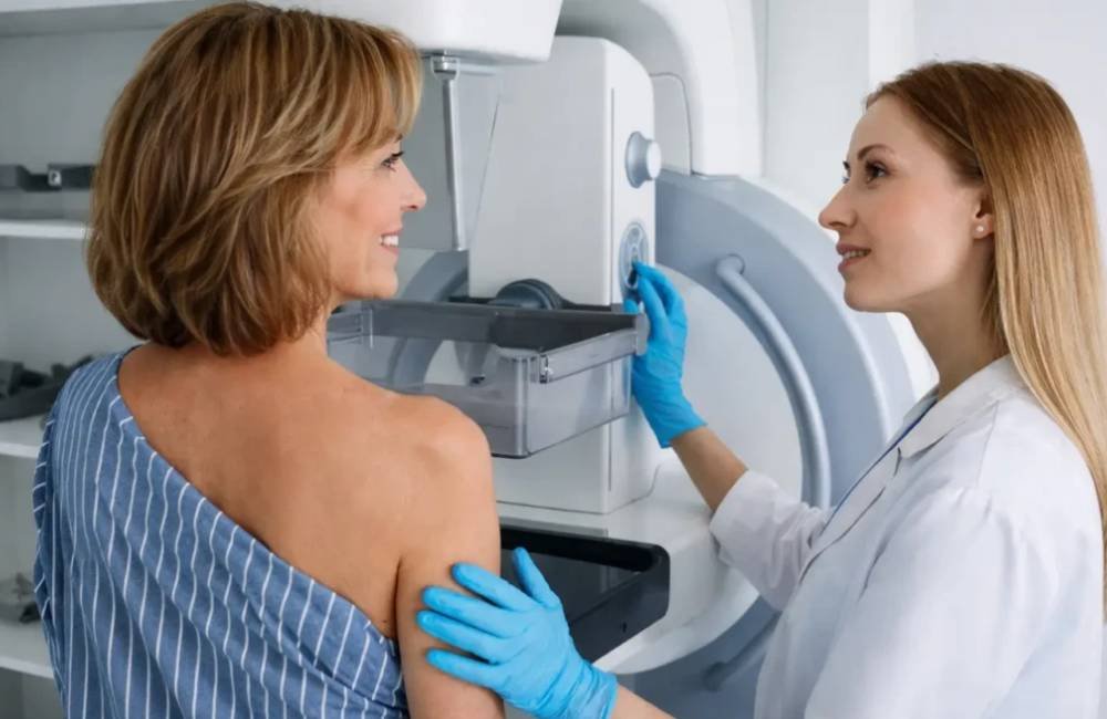 Câncer de mama: hábitos do dia a dia podem aumentar risco de desenvolver a doença