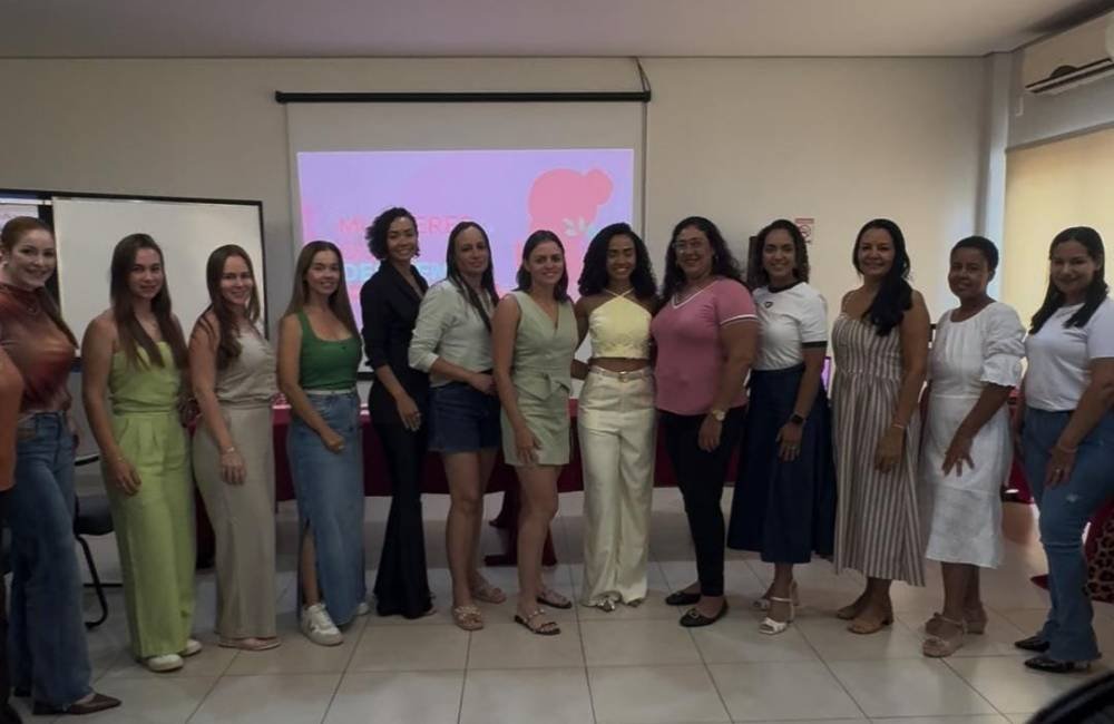 Evento “Mulheres que Decidem” reúne participantes em Jataí para encontro de acolhimento e fortalecimento feminino