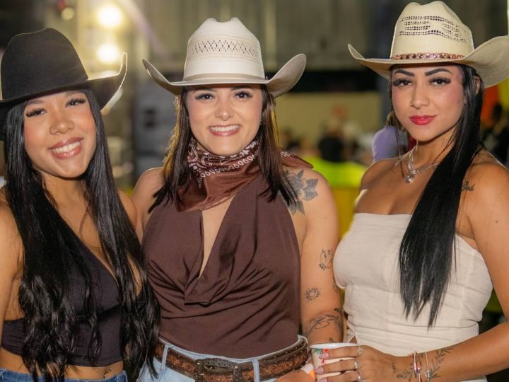 GALERIA DE FOTOS | Countrybeat Sunset reúne público no Parque de Exposições em Jataí; confira as fotos