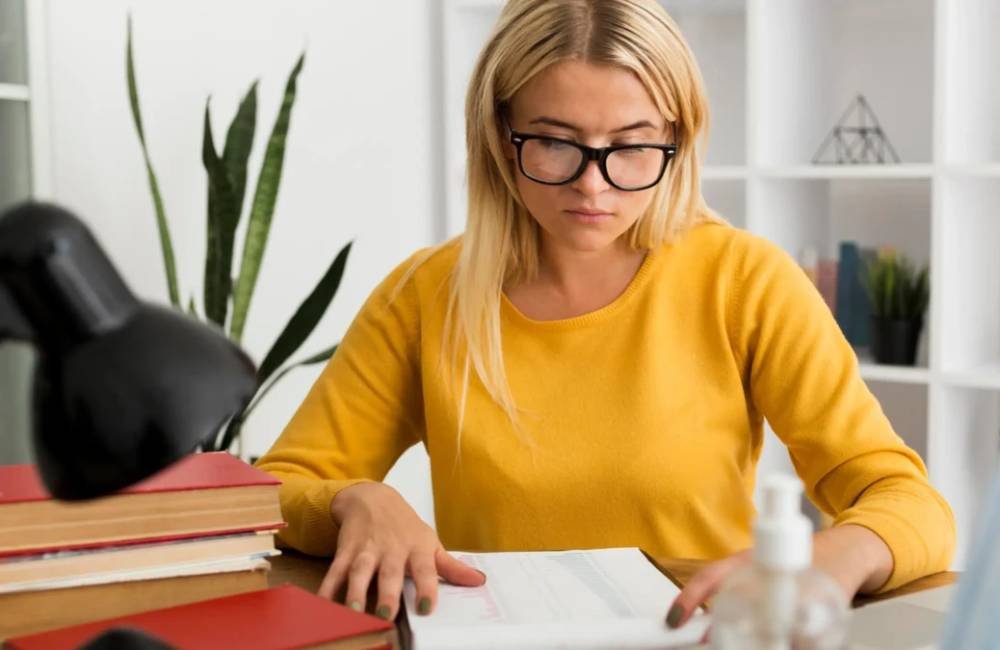 Goiás discute reserva de vagas em concursos para candidatos com mais de 40 anos