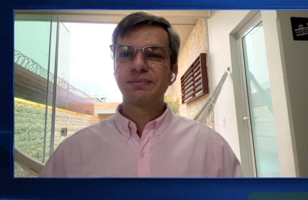 Jataí pode se tornar a primeira cidade inteligente de Goiás, afirma professor Simério Carlos durante entrevista