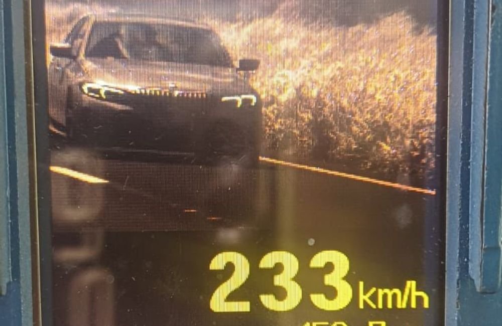 Veículo é flagrado a 233 km/h na BR-060 em Jataí
