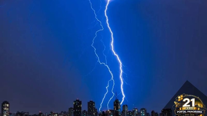 Goiás registra mais de 1 milhão de raios em 4 meses
