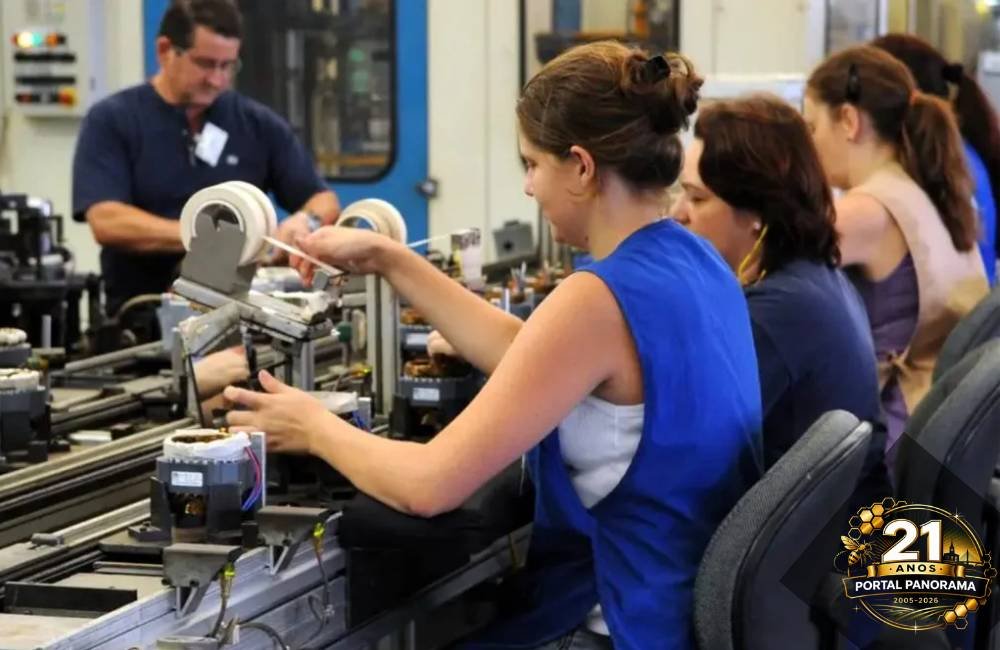 Novo Estatuto do Aprendiz avança na Câmara e pode gerar 400 mil novas vagas para jovens no Brasil