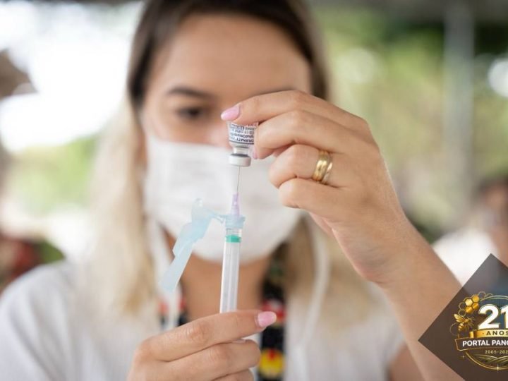 Goiás recebe mais de 21 mil doses da vacina contra a covid-19