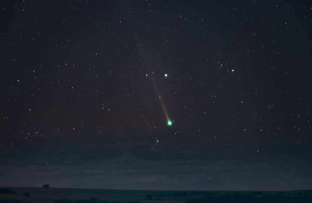 Cometa raro é registrado no céu de Jataí e chama atenção de moradores