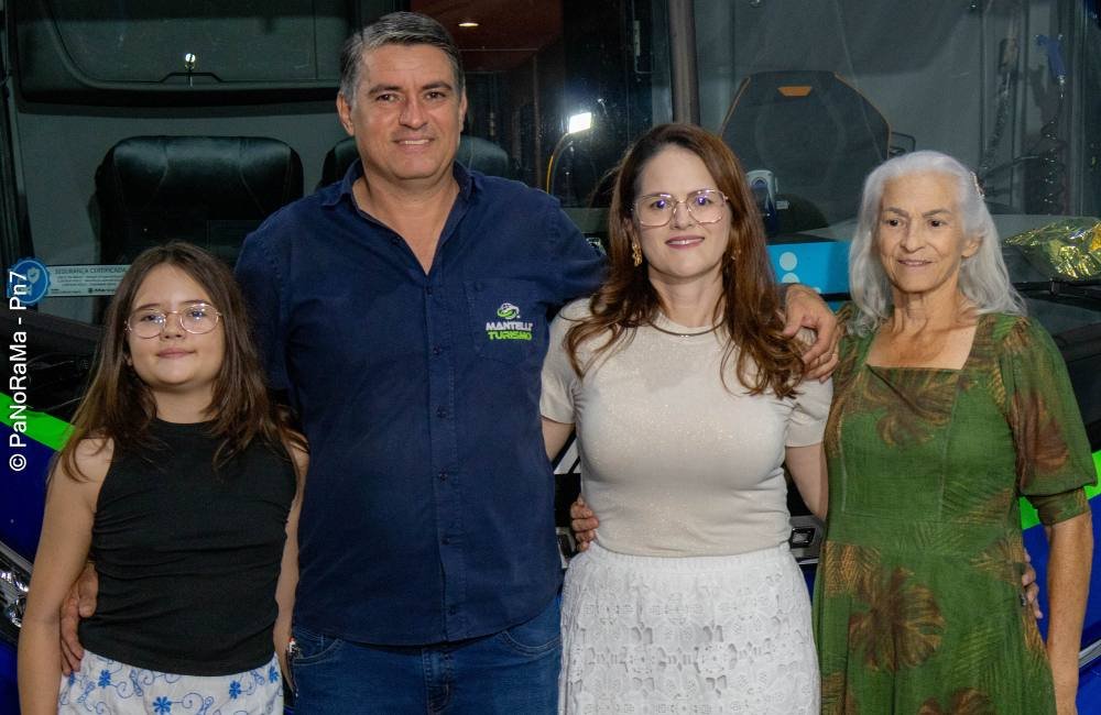 GALERIA DE FOTOS | Mantelli Turismo apresenta novo ônibus Volvo G8 em noite especial de lançamento em Jataí