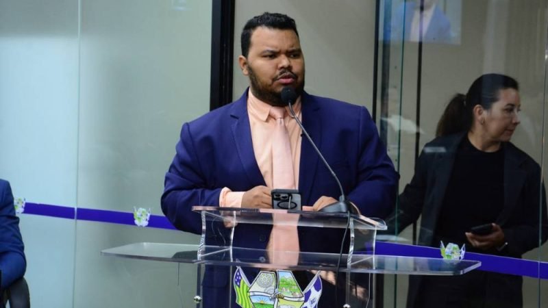 Vereador Guilherme Alves solicita estudo para inclusão do Mounjaro na rede pública de saúde