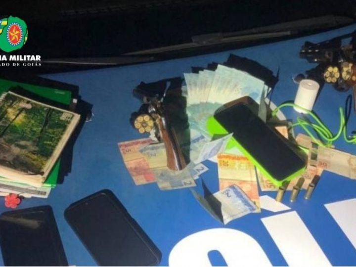 Polícia Militar prende suspeitos por estelionato e apreende armas em Jataí