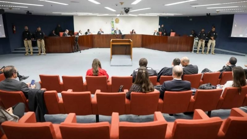 STF oficializa fim da aposentadoria compulsória como punição a juízes