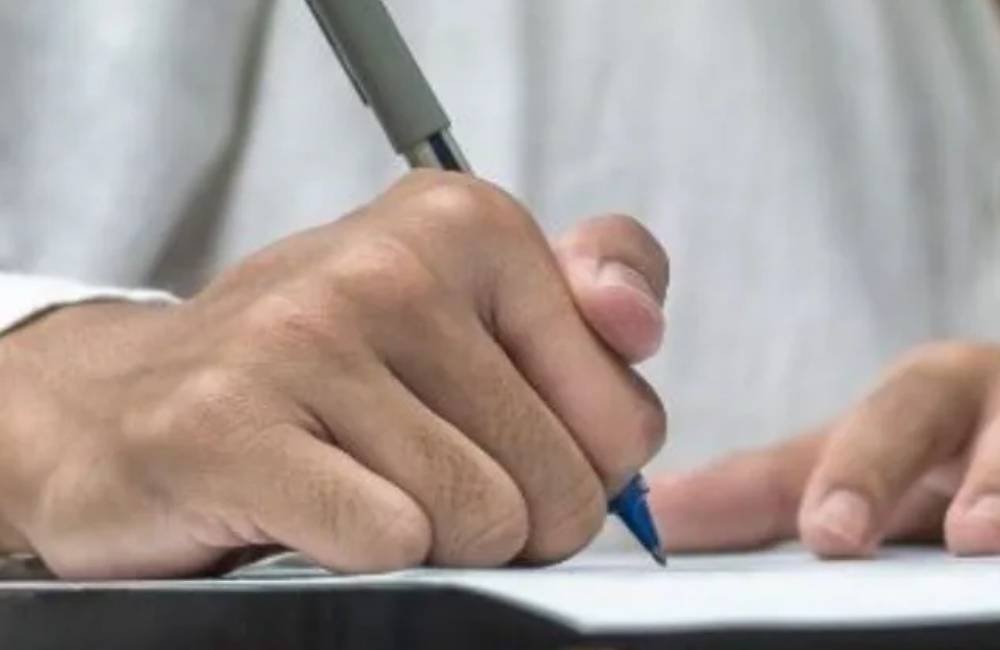 Últimos dias para se inscrever em concursos públicos com salários de até R$ 13,5 mil em Goiás