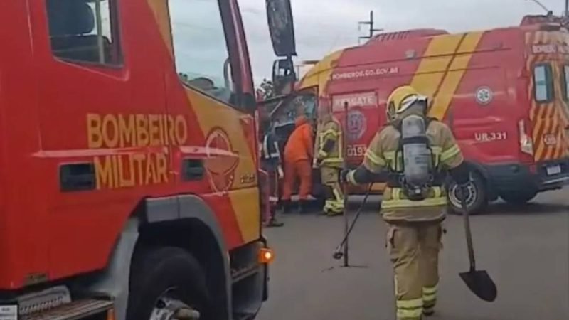 VÍDEO| Incêndio em residência mobiliza bombeiros no Cidade Jardim, em Jataí