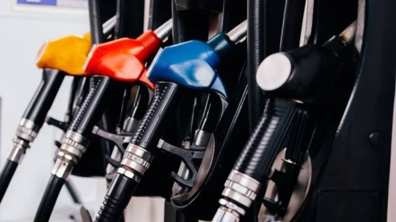 Diesel mais barato impulsiona queda nos combustíveis e reduz custos para o agronegócio