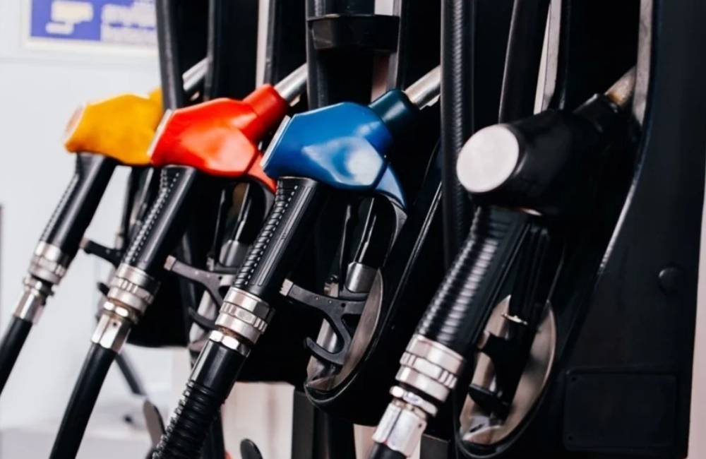 Diesel mais barato impulsiona queda nos combustíveis e reduz custos para o agronegócio