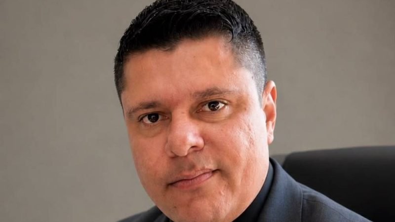 Justa causa por abandono pode ser anulada quando a empresa ignora a violência doméstica
