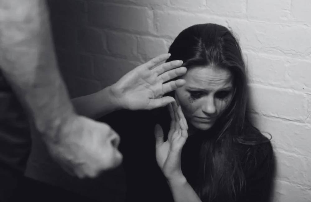 Mulher é internada após sofrer agressões do companheiro em Jataí; Suspeito é preso pela PM