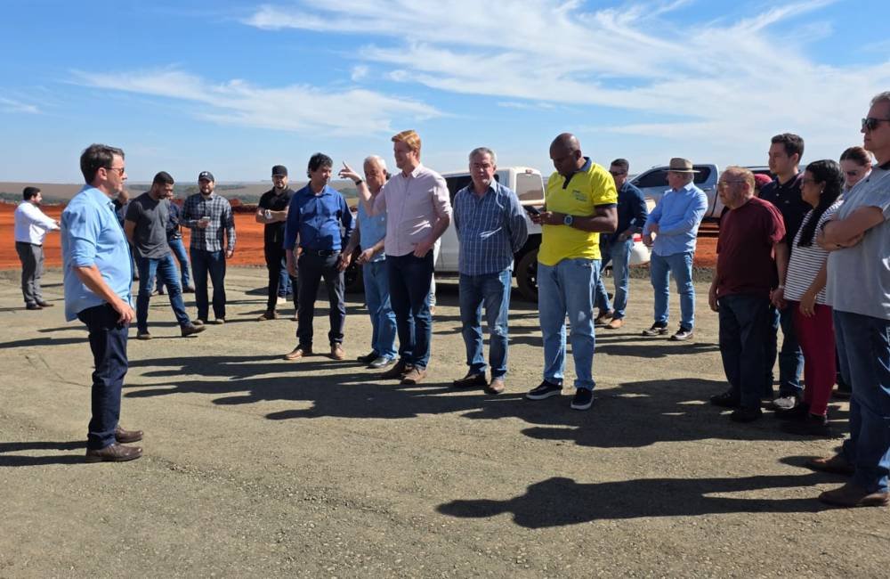 Visita técnica reúne lideranças e reforça cronograma das obras do Aeroporto Regional de Jataí