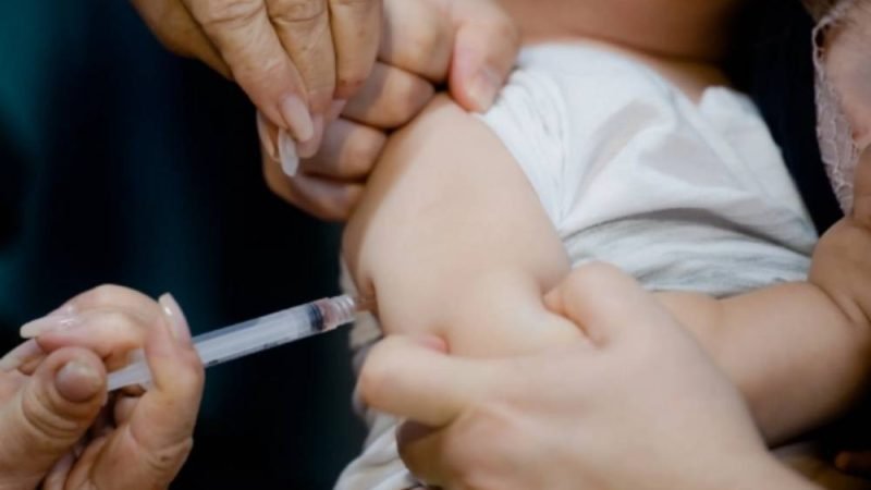 Dia D da Multivacinação mobiliza Goiás neste sábado (22) com mais de mil salas abertas