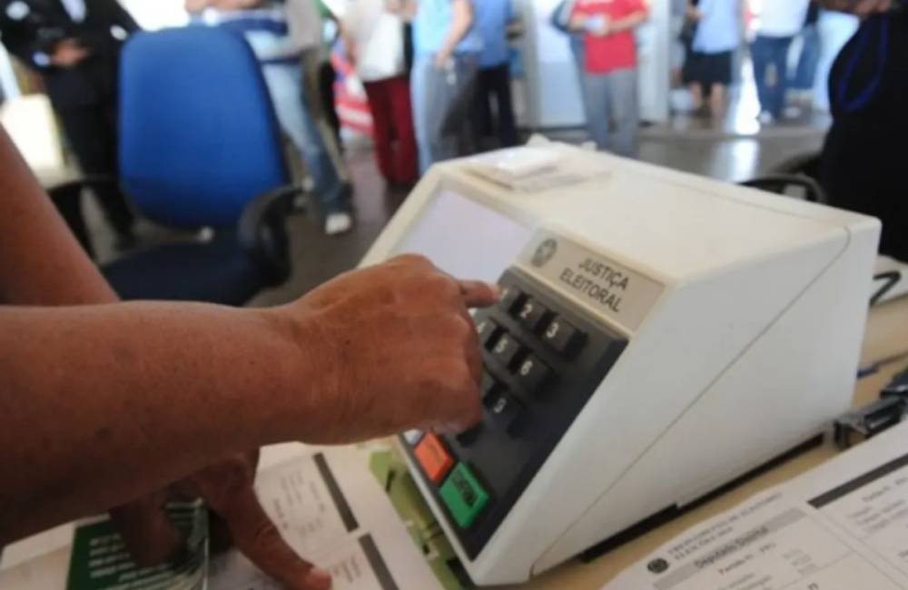 Eleições 2026: entenda por que o candidato mais votado nem sempre é eleito para deputado
