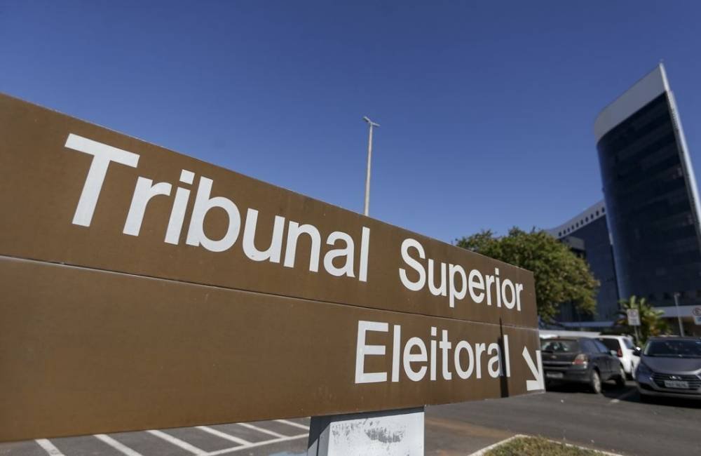 Eleitor tem até 20 de agosto para pedir voto em trânsito nas Eleições 2026