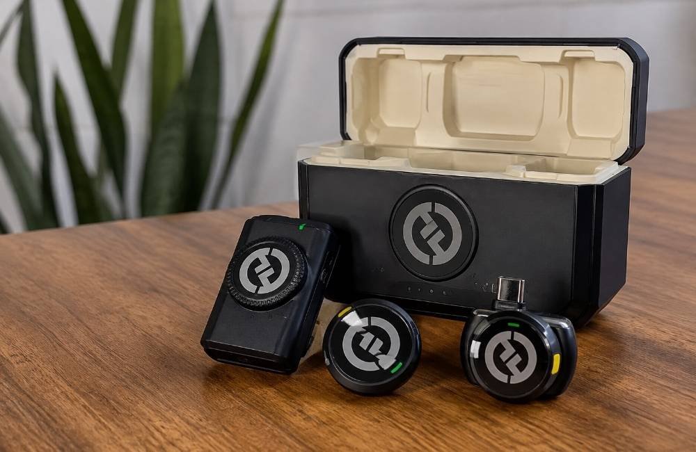 Hollyland Lark M2 chega à TB1 Store como opção para quem busca melhorar a qualidade dos vídeos