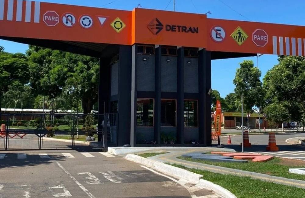 Mais de 670 mil motoristas de Goiás podem ter valores devolvidos pelo Detran; Veja quem tem direito