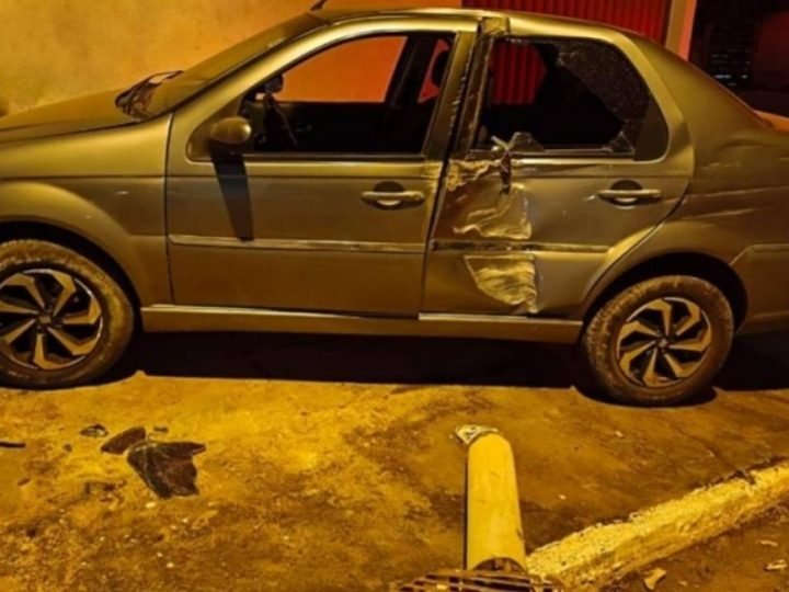 Motorista abandona carro após atingir muro de residência em Jataí