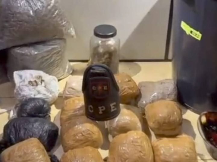 VÍDEO| CPE apreende mais de 61 kg de drogas e identifica possível laboratório em Jataí