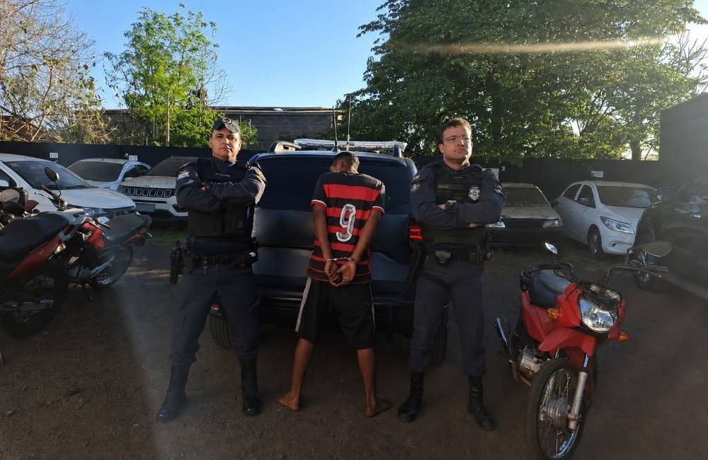 VÍDEO| GCM de Jataí recupera motocicleta furtada poucas horas após o crime e apreende adolescente
