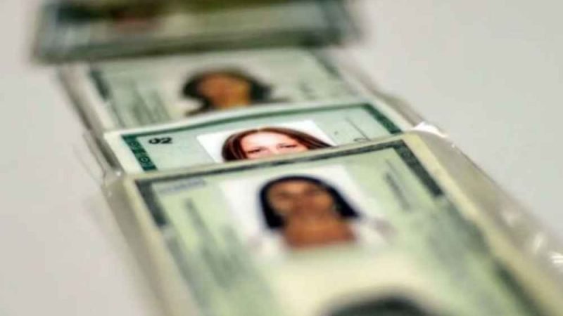 Antigo RG continua válido até 2032; veja como funciona a nova Carteira de Identidade Nacional