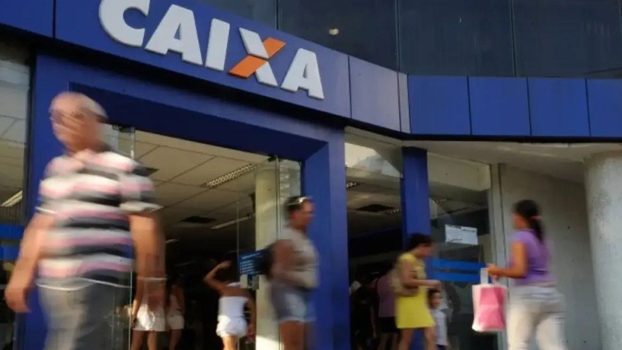 Greve da Caixa: agências retomam atendimento parcial após decisão do TST