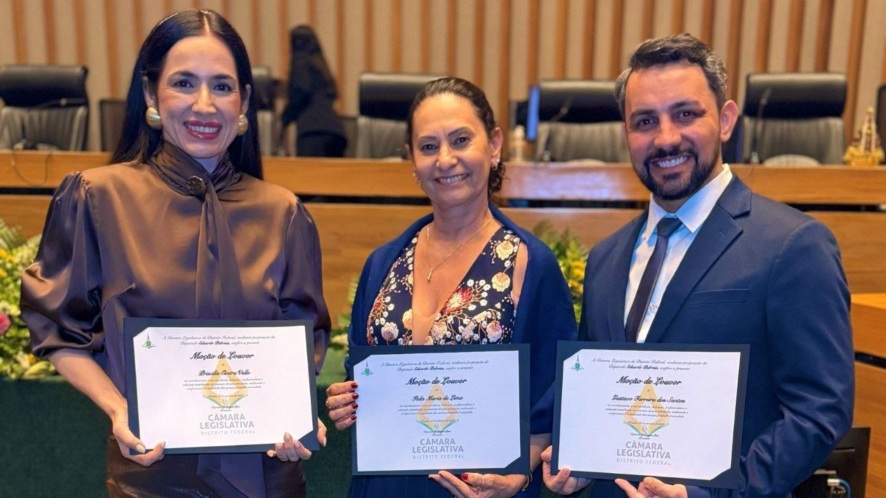 De Jataí para Brasília: cerimonialista Gustavo Santos é homenageado na Câmara Legislativa do DF