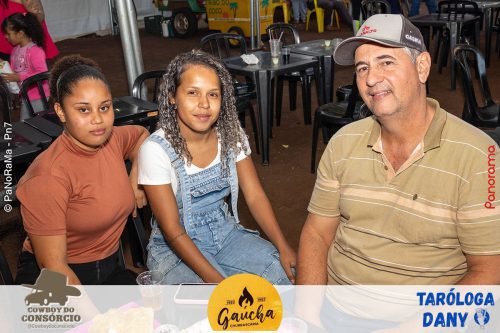 1o-Dia-do-9o-Encontro-Nacional-de-Carros-Antigos-em-Jatai-4