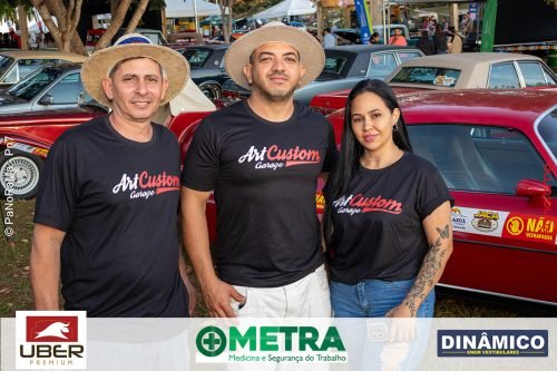 1o-Dia-do-9o-Encontro-Nacional-de-Carros-Antigos-em-Jatai-7