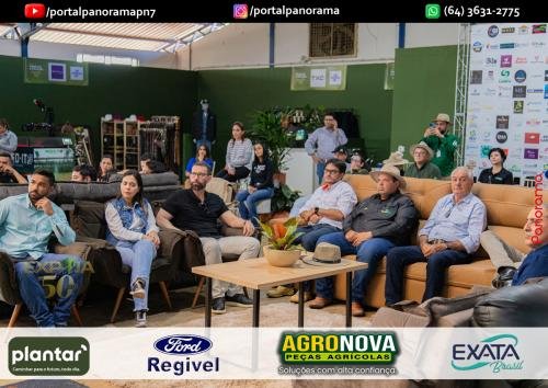 2o-Dia-de-Palestras-e-Negocios-na-EXPAJA-40