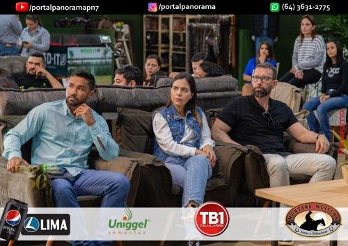 2o-Dia-de-Palestras-e-Negocios-na-EXPAJA-41