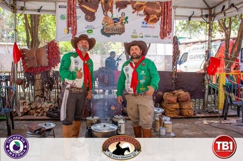 8a-Queima-do-Alho-da-Favos-2