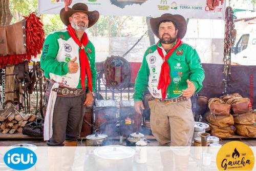 8a-Queima-do-Alho-da-Favos-3