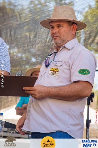 9o-Encontro-de-Carros-Antigos-de-Jatai-JACA-111