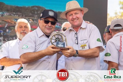 9o-Encontro-de-Carros-Antigos-de-Jatai-JACA-133