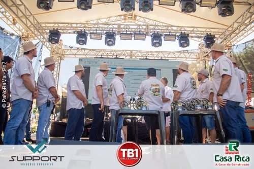 9o-Encontro-de-Carros-Antigos-de-Jatai-JACA-141