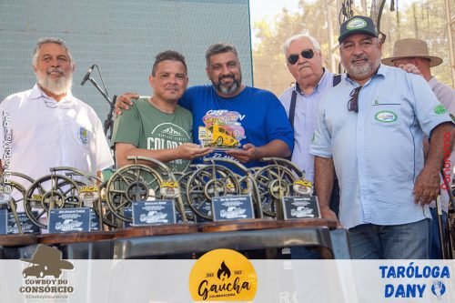 9o-Encontro-de-Carros-Antigos-de-Jatai-JACA-79