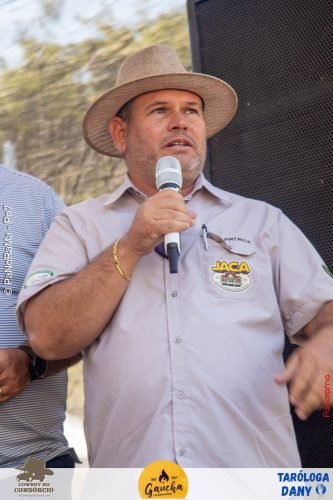 9o-Encontro-de-Carros-Antigos-de-Jatai-JACA-83