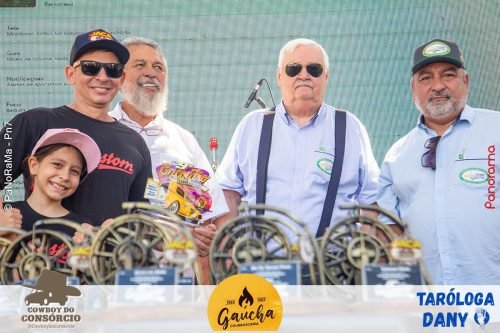 9o-Encontro-de-Carros-Antigos-de-Jatai-JACA-87