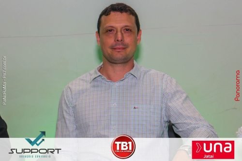 CODEJA-empossa-nova-diretoria-e-reforca-compromisso-com-o-desenvolvimento-de-Jatai-48