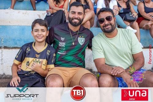 Confira-as-fotos-da-torcida-que-incentivou-a-Jataiense-nas-quartas-do-Goianao-29