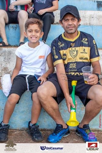 Confira-as-fotos-da-torcida-que-incentivou-a-Jataiense-nas-quartas-do-Goianao-31