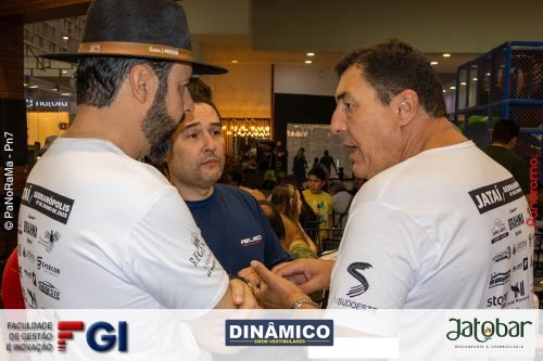 Congresso-Tecnico-que-abriu-o-Campeonato-Goiano-de-Rally-2025-em-Jatai-36