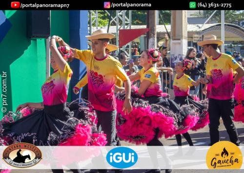 Desfile-Civico-Estudantil-e-Militar-em-Comemoracao-aos-129-Anos-de-Jatai-A-123